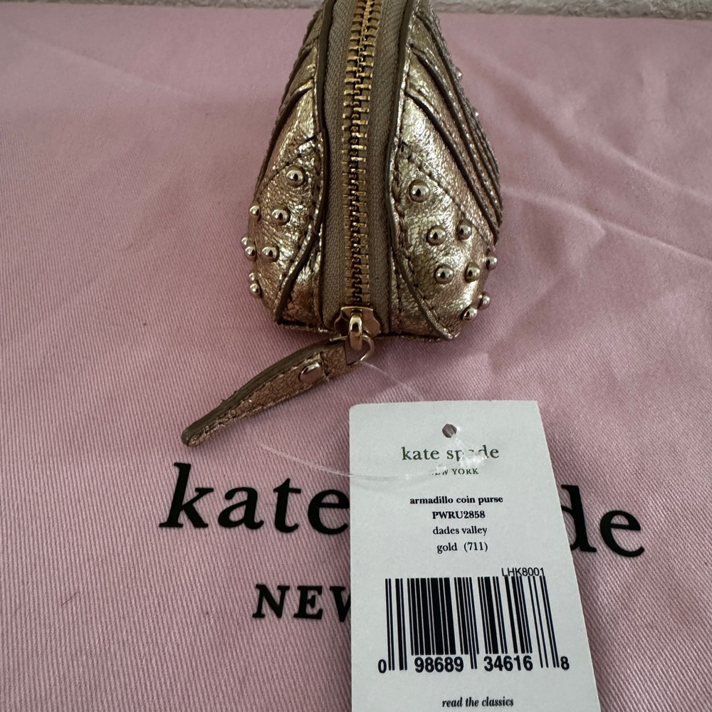 Kate Spade Gold Cosmetic Bag Seashell Design - Picture 4 of 5